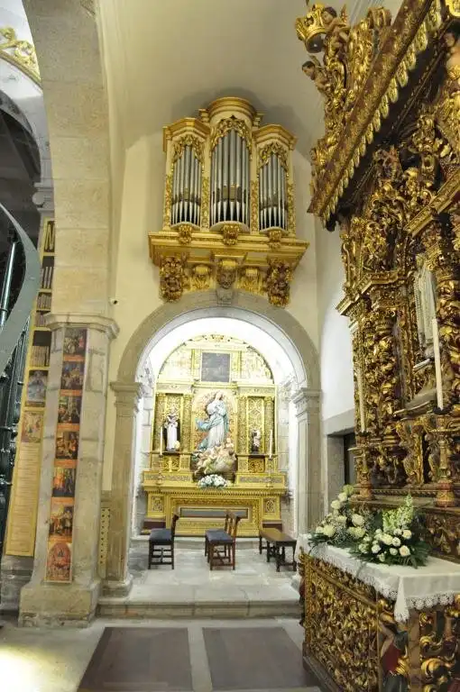 Hotels near Castro de S. Lourenco