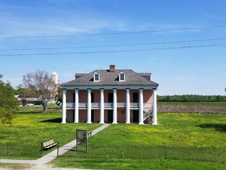 Hotels in Chalmette