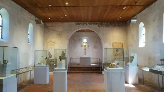Karolingische Torhalle