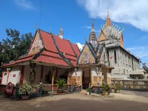 Chùa Sóc Lớn - Wat Phum Thom