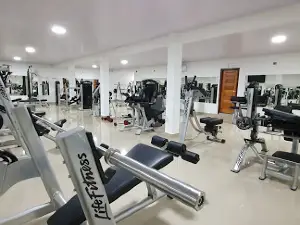 Life Fitness Gym