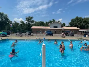 Diamond Lake Resort