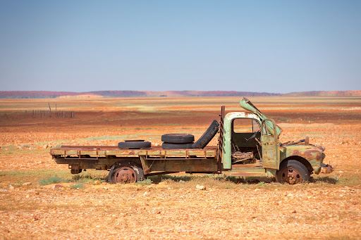 Voli ${{cityDName}} Cordillo Downs