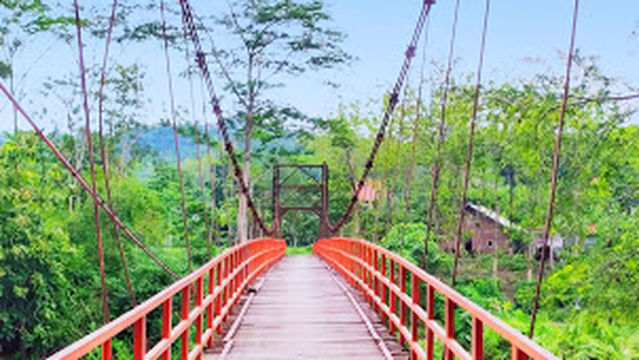 Hutan Wisata Tinjomoyo Semarang
