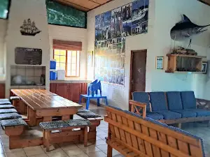 Seevarkie Guest House & Fishing Charters