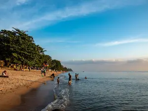 Pantai Pengkalan Balak Melaka