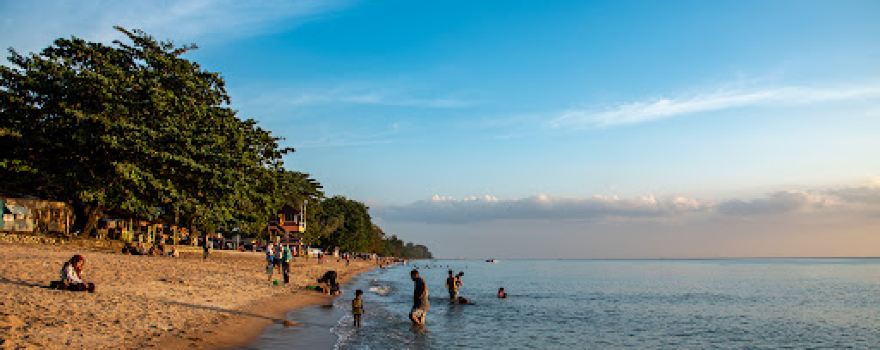 Pantai Pengkalan Balak Melaka