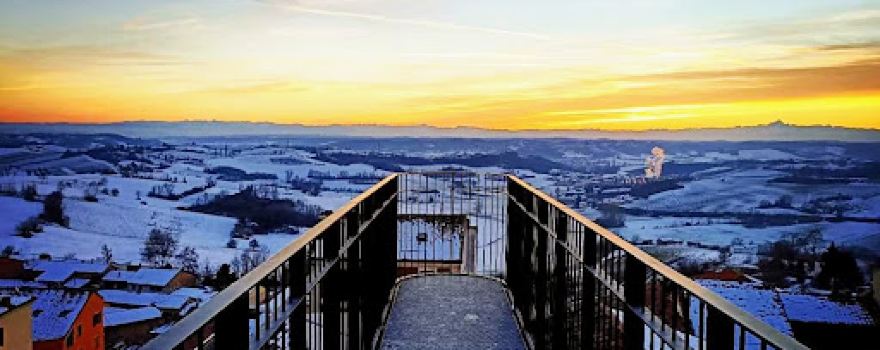 PUNTO PANORAMICO CON PASSERELLA A SBALZO