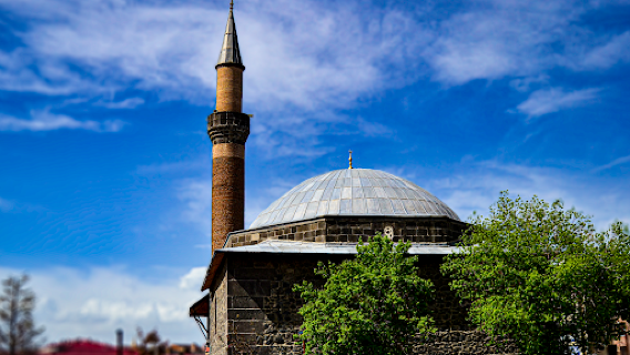 Gürcü Kapı Ali Ağa Cami