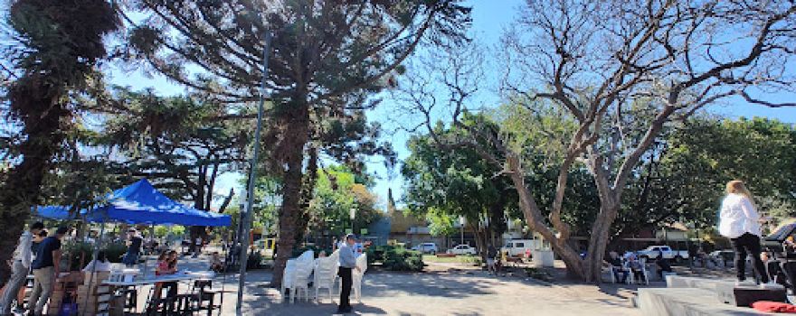 Plaza Leandro N. Alem