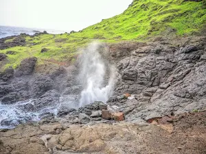 Bamanghal (बामणघळ)