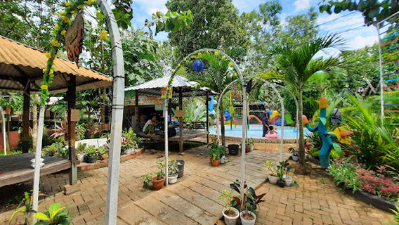 Wisata Taman Tectona