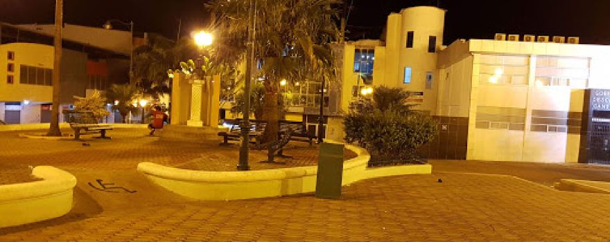 Parque Central Montecristi