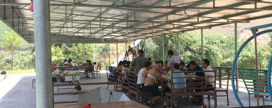 Bể bơi Bãi Bằng