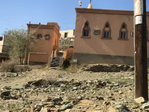 Bakrosh ben Allas Heritage Castle