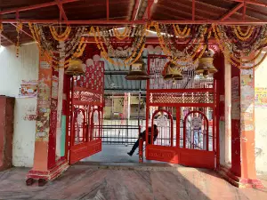 Dandraua Dham