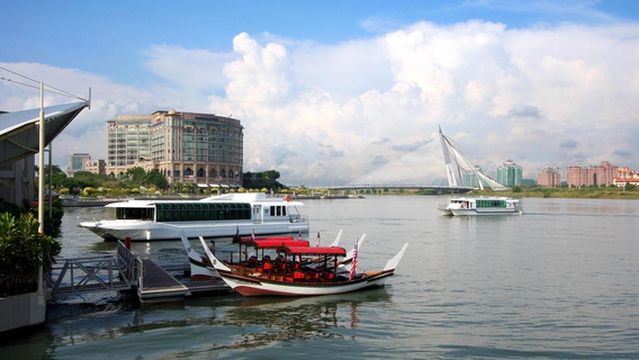 Cruise Tasik Putrajaya