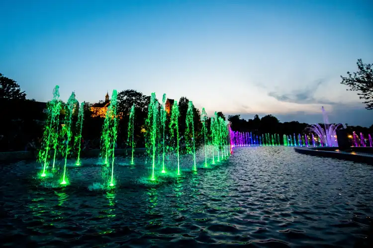 Hotel dekat Multimedia Fountain Park