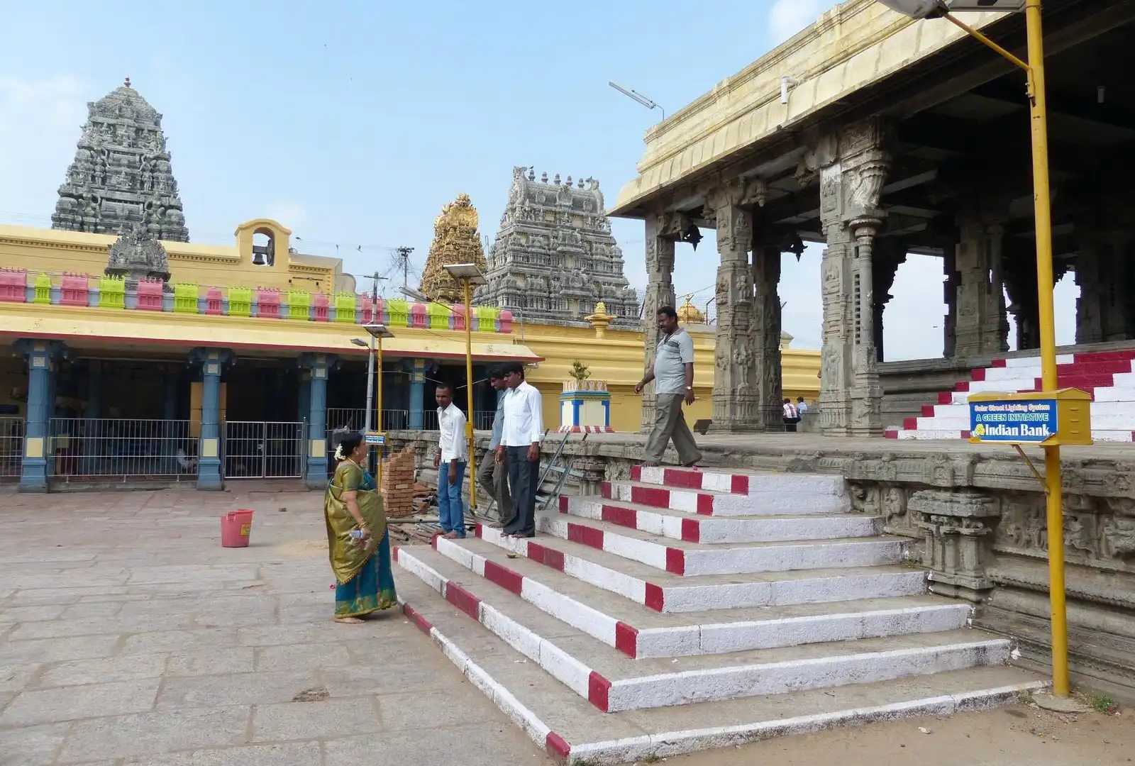 鄰近Kamakshi Amman Temple的酒店