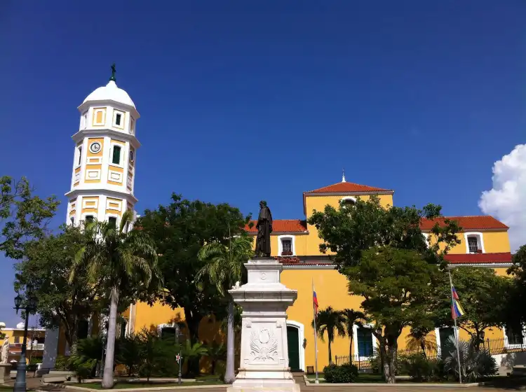 Hotels in Ciudad Bolívar