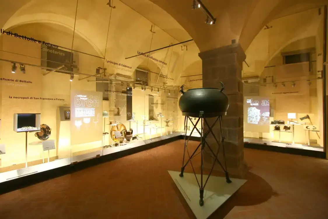 Hotels near MAEC - Museo dell'Accademia Etrusca