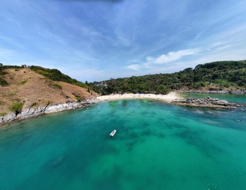 Nui Bay