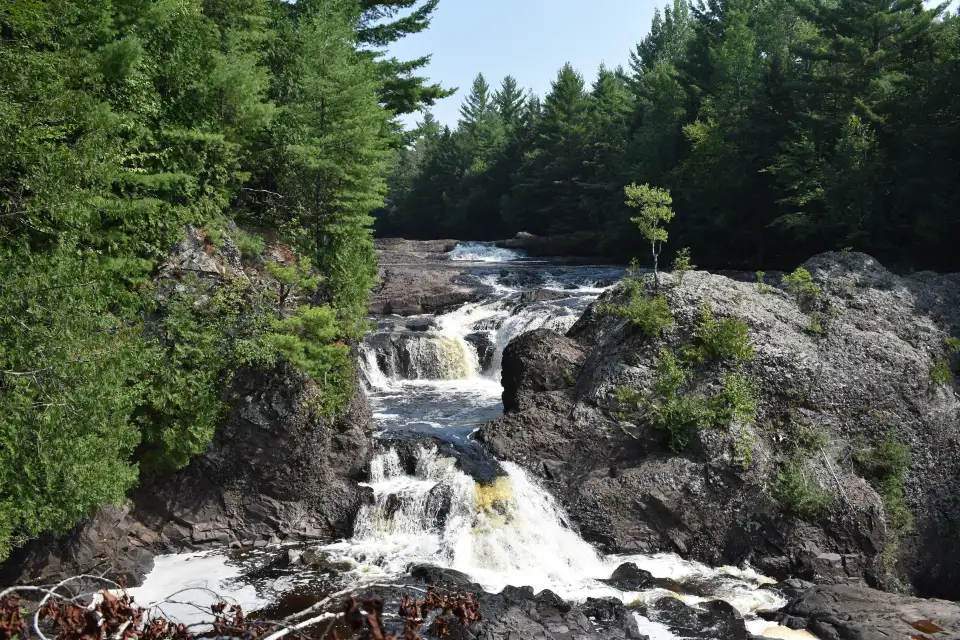 1_Potato River Falls