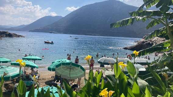 Karavostasi Beach