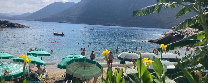 Karavostasi Beach