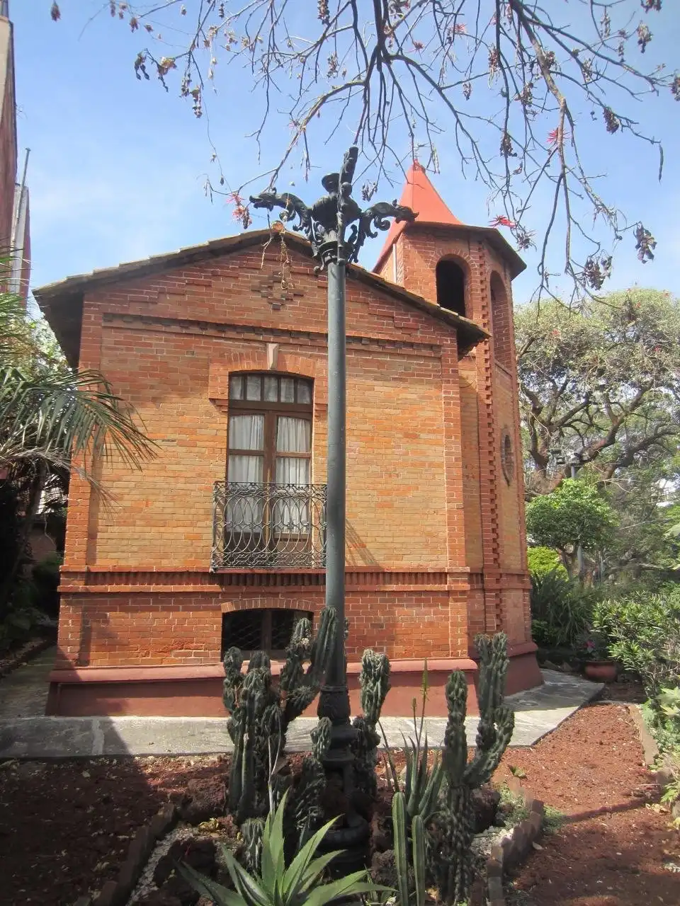 Hotels near Museum of Photography The Castillito