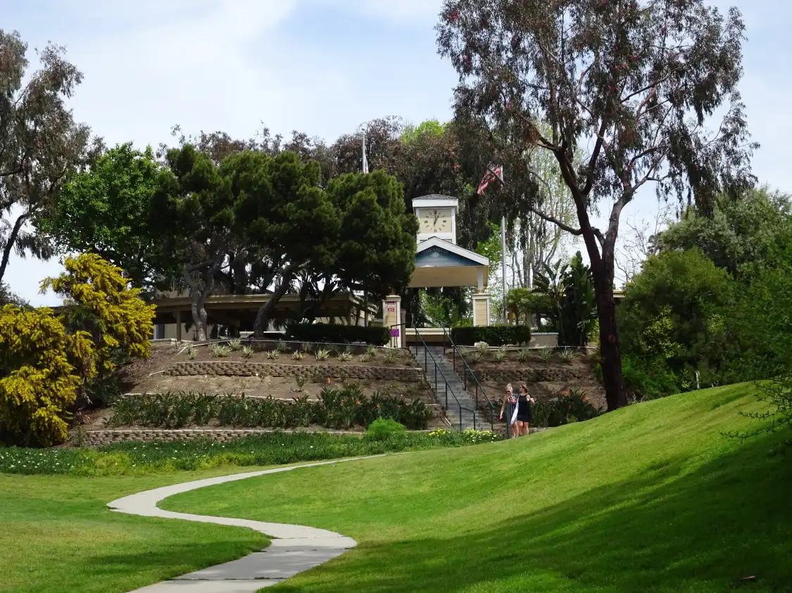 Hotels near Sea Terrace Community Park