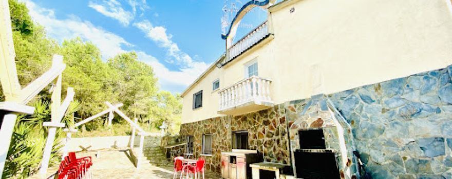 Merendero El Pinar Canyelles Barcelona