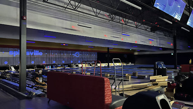 Splitsville Calgary Highfield