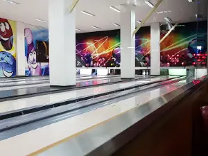 Boliche Strike & Cia