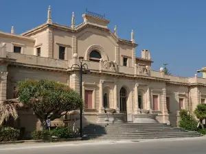 Villa Comunale Harbor View