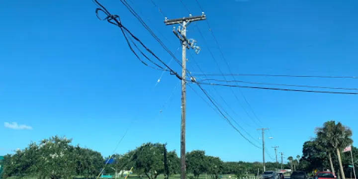 Lamar Park Shopping Center