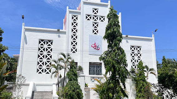 Han Mac Tu's Memorial House