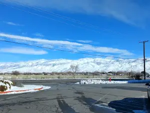 Bishop Paiute Gas Station