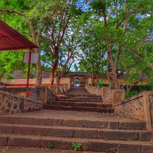 Dharmaveer Chhatrapati Shri Sambhaji Maharaj Samadhi, Tulapur