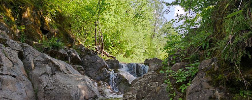Kaleytsa Skoka Waterfall