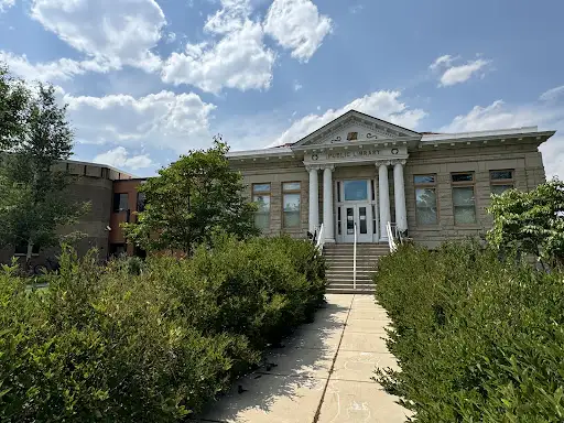 Lander Library (Fremont County Public Library)
