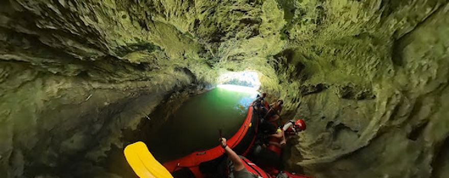 Rafting Drini i Zi (Black Drin Rafting "Start Point")