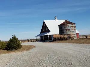 Scattered Acres Outfitting, LLC