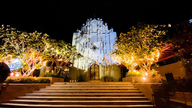 La Sagrada Familia Parish Church