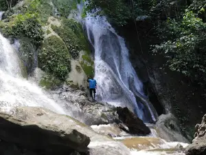 Bakulu Waterfall