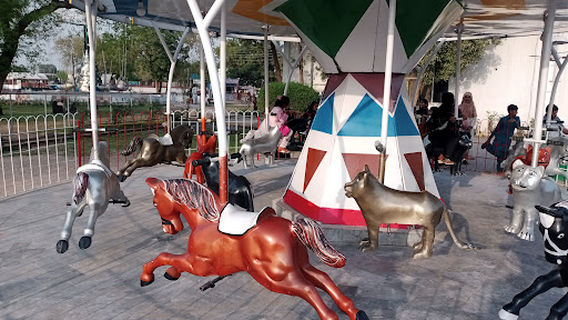 Chaman Zar e Askari Park Multan