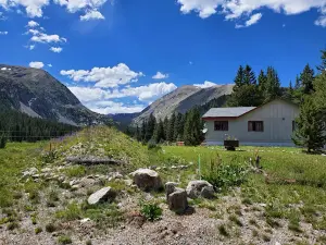Quandary Peak Trailhead