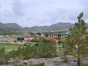 Pamyatnik Zhayau Musa