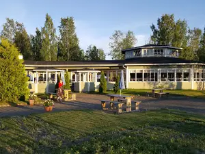 Viihdekeskus Hojo Hojo