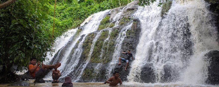 Air Terjun Setatah